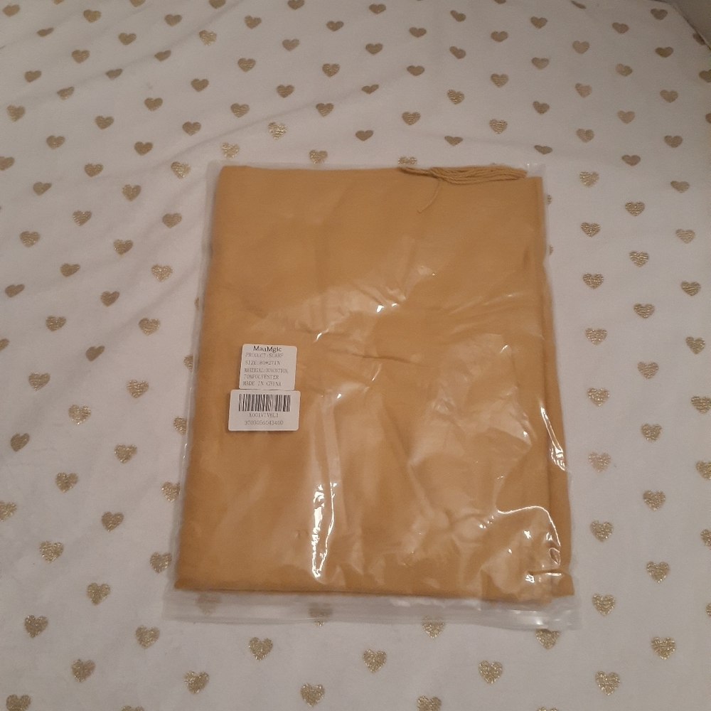 🔥3/$70 *NIP* Maa Magic Scarf